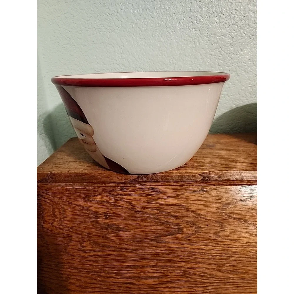 Oneida Jolly Santa Christmas 9.75
